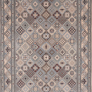 6’9” x 9’10” Nain Authentic Persian Rug